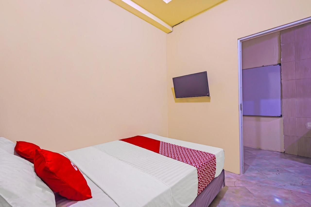 Hotel Oyo 92687 Alnindo Makaliwe Jakarta Exteriér fotografie