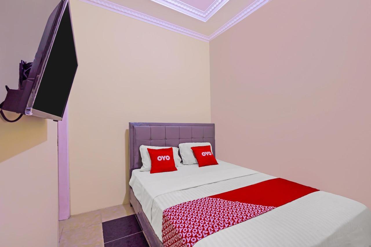 Hotel Oyo 92687 Alnindo Makaliwe Jakarta Exteriér fotografie